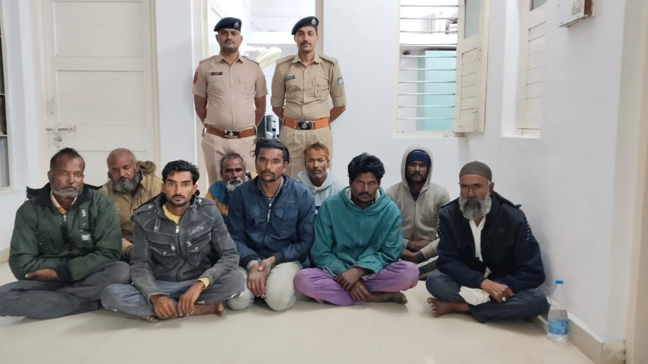 પોરબંદર પોલીસનું સંયુક્ત અભિયાન: ગેરકાયદે ફિશિંગ માટે નવ માછીમારો સામે ગુના દાખલ