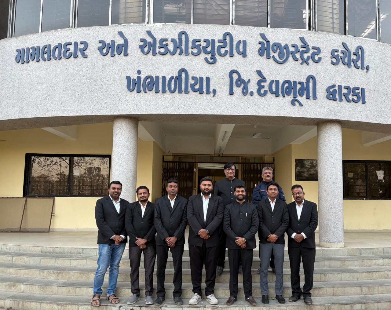 ખંભાળિયા રેવન્યુ પ્રેક્ટિસનર્સ એસોસિએશનના હોદ્દેદારોની બિનહરીફ વરણી: પ્રમુખ તરીકે સંજય આંબલિયા બિનહરીફ જાહેર
