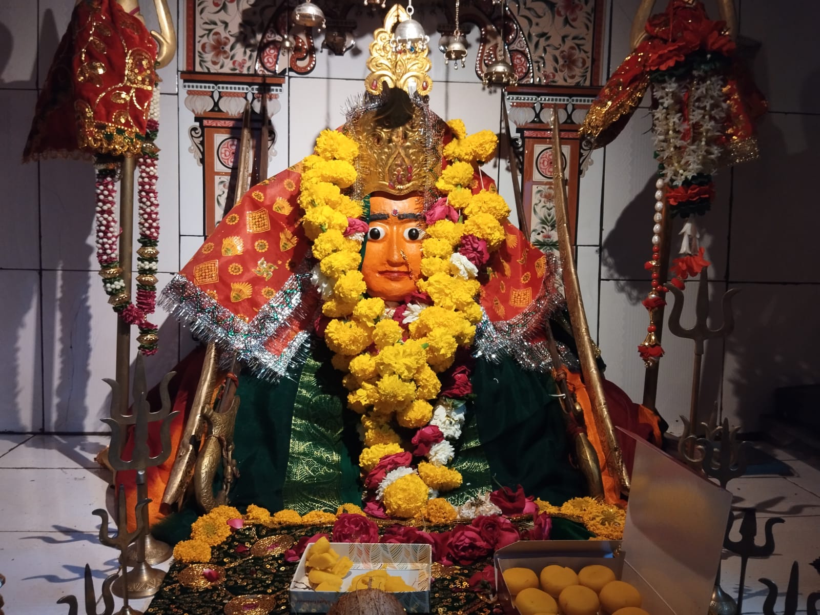 તરસીંગડાના ડુંગર પર બિરાજમાન આઈ ખોડીયાર નો જન્મદિવસ ધામધૂમથી ઉજવાયો