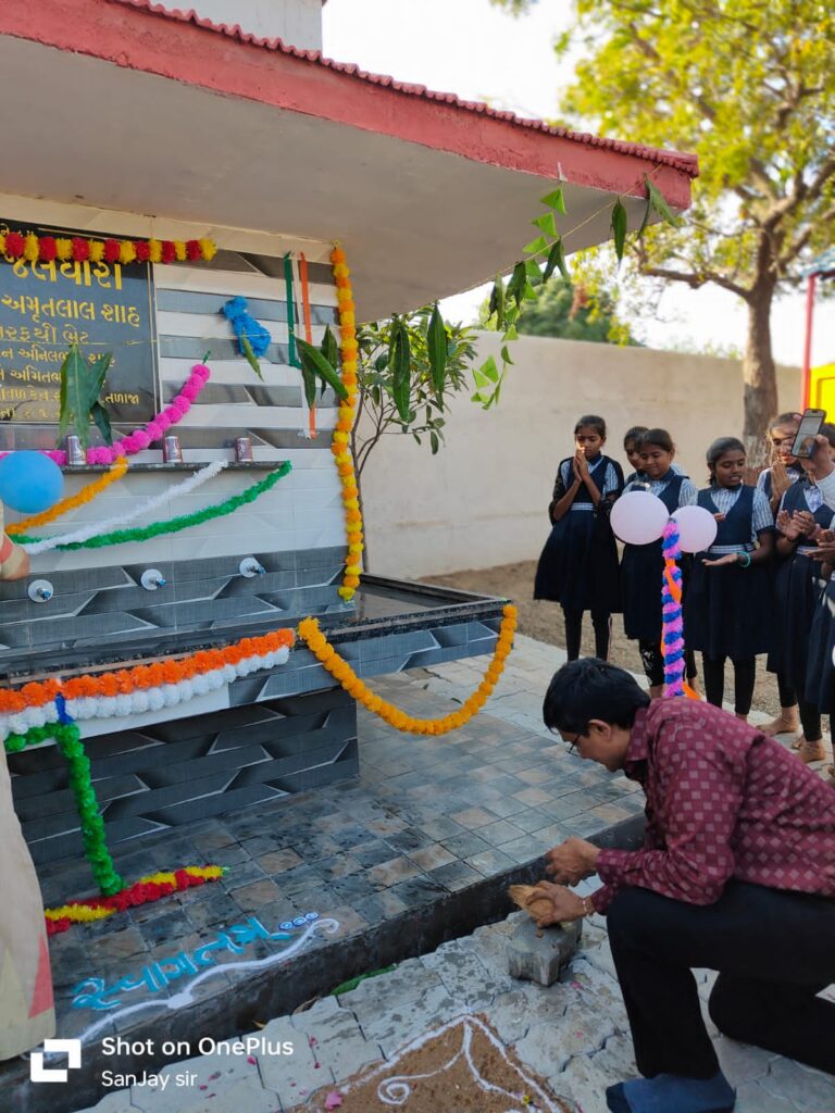 ભદ્રાવળમાં સુશીલાબા જલધારા અને બટુકદાદા જલધારાનું લોકાર્પણ