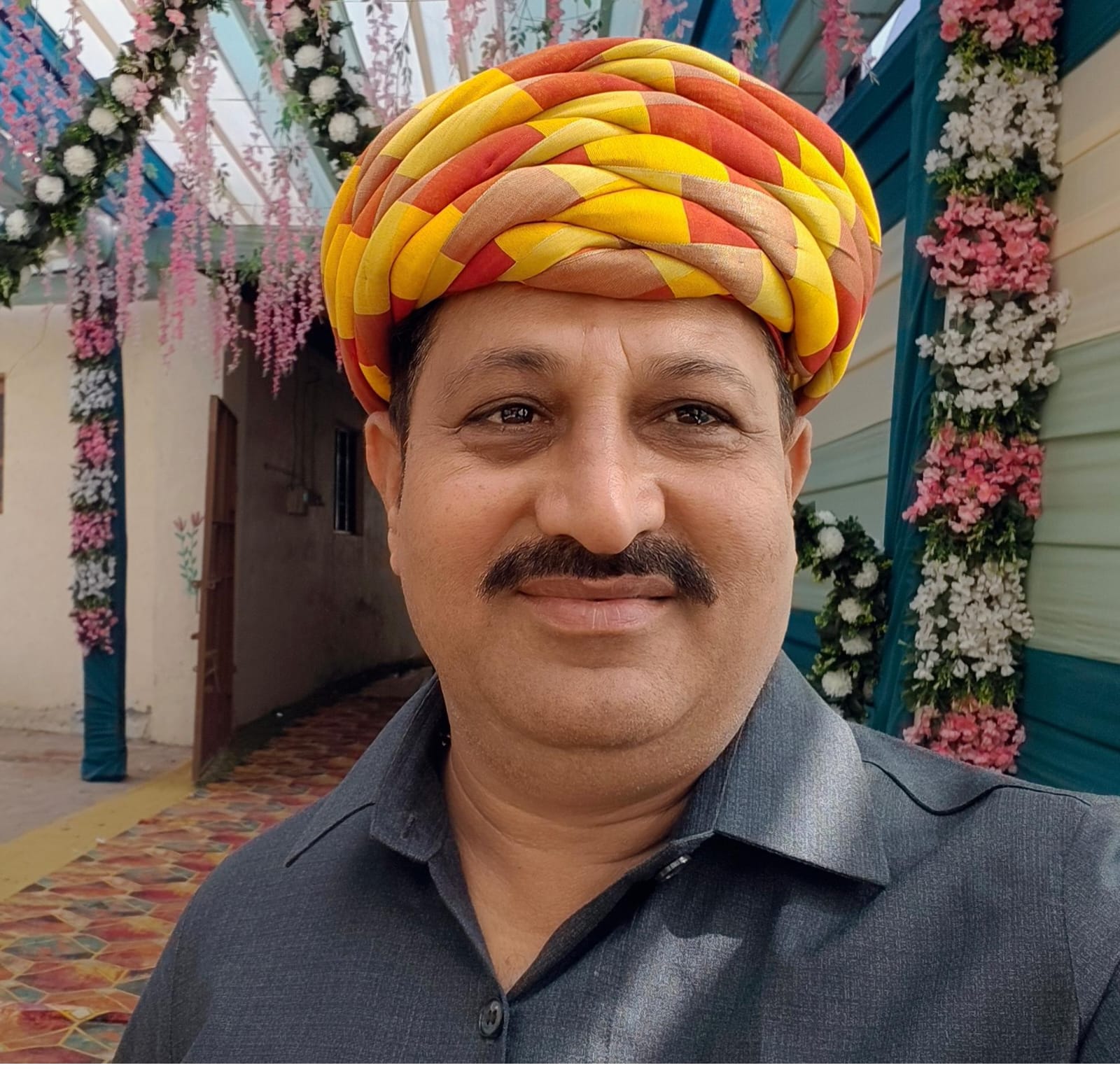 જીયુવીએનએલ (GEB) વિજિલન્સ ભાવનગરમાં એએસઆઇ તરીકે ફરજ બજાવતા રાજેન્દ્રસિંહ ગોહિલનો આજે જન્મ દિવસ