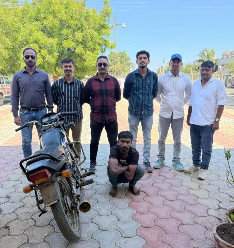 JEWELTHIEF : ખંભાળિયાના વાડીનારમાં ઘરફોડી: આરોપીને મુદ્દામાલ સાથે ઝડપી લેવાયો
