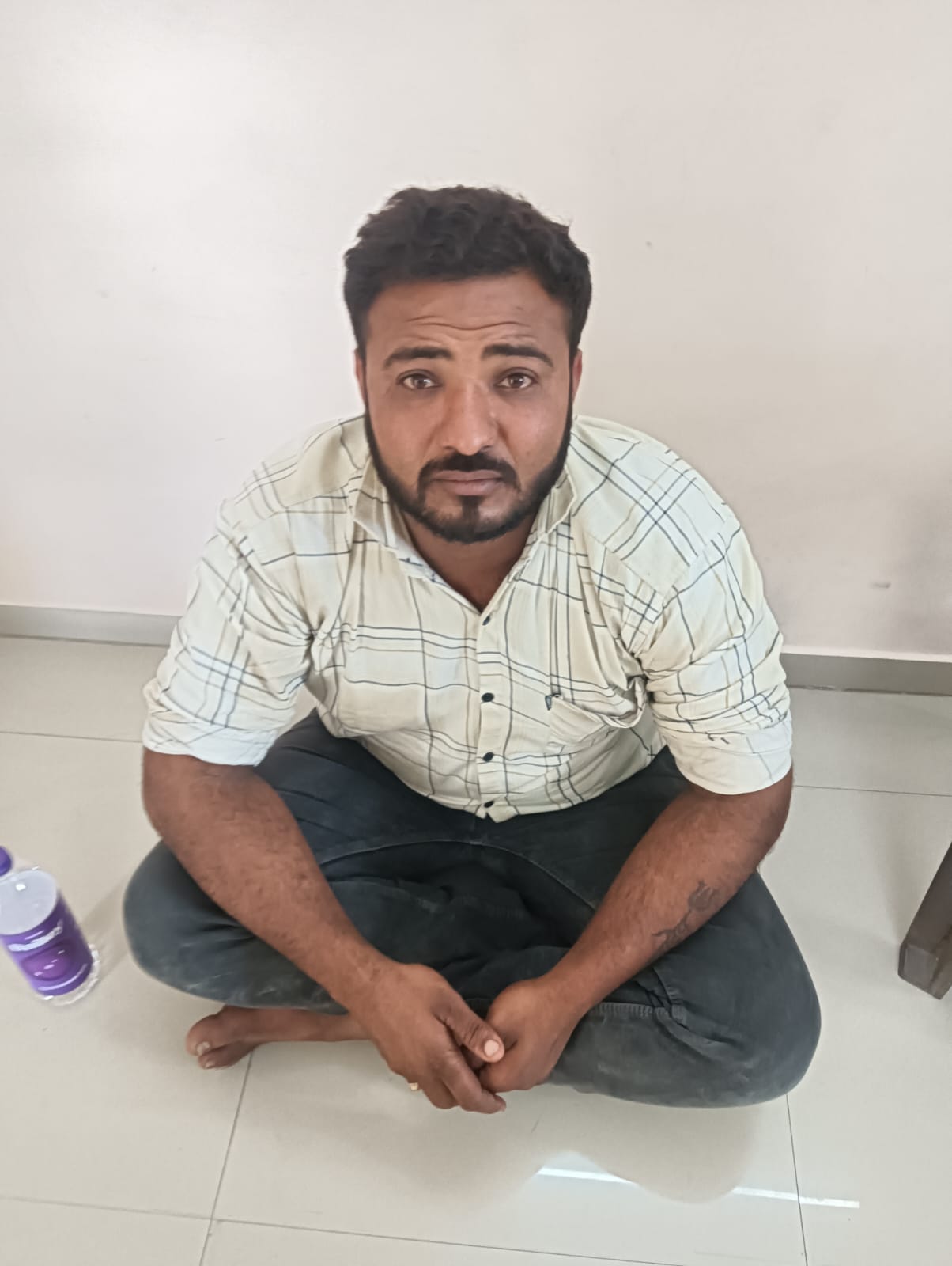 ખંભાળિયાના વિંઝલપર ગામે રોકડ રકમની ચોરી પ્રકરણમાં આરોપી ઝબ્બે
