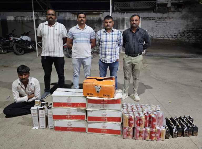ભાવનગરના દેપલા ગામેથી વિદેશી દારૂ અને બિયરનો જથ્થો ઝડપાયો