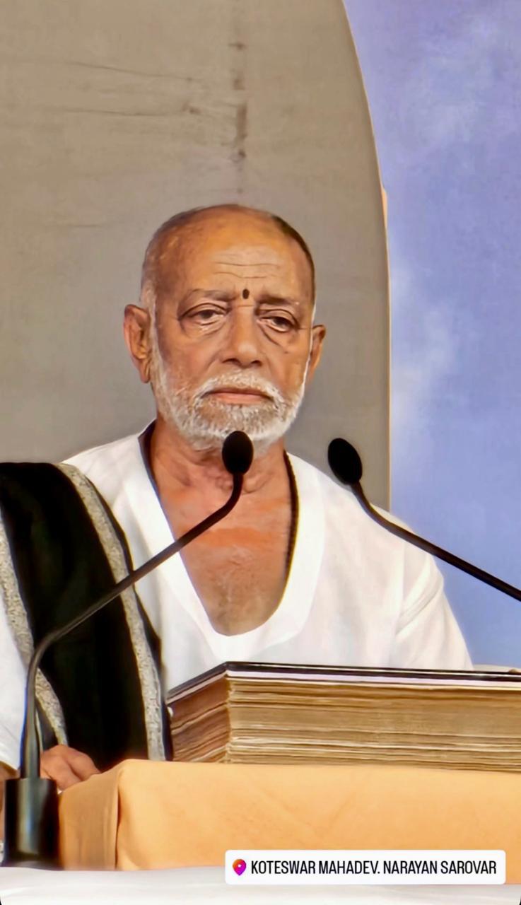 મહેમદાવાદ અને કોલકતા ખાતે દુર્ઘટનામાં મૃત્યુ પામનાર લોકોને મોરારિબાપુની આર્થિક શ્રદ્ધાંજલિ