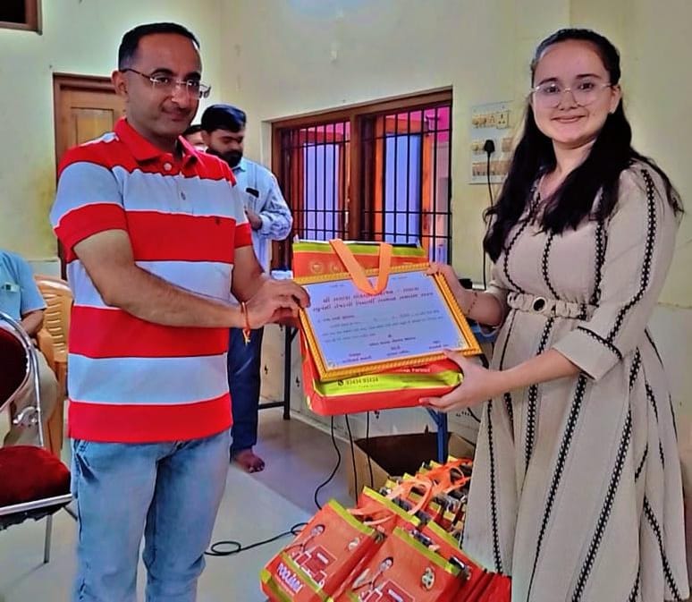 ખંભાળિયાના સલાયામાં યોજાયો રઘુવંશી વિદ્યાર્થી સન્માન સમારોહ