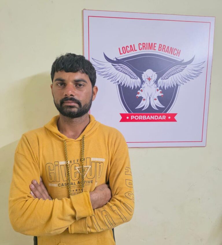 ભારતીય બનાવટના ઇંગ્લિશ દારૂ માટે જાણીતા પૂજા મોરી અને રામા ચાવડાને સુરત-વડોદરા જેલ હવાલે કરતી પોરબંદર પોલીસ