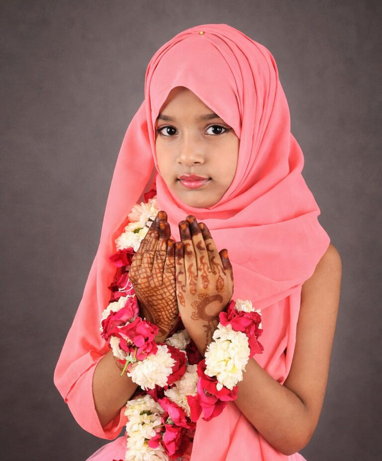 ખંભાળિયાની રોઝેદાર બાળા રીફત