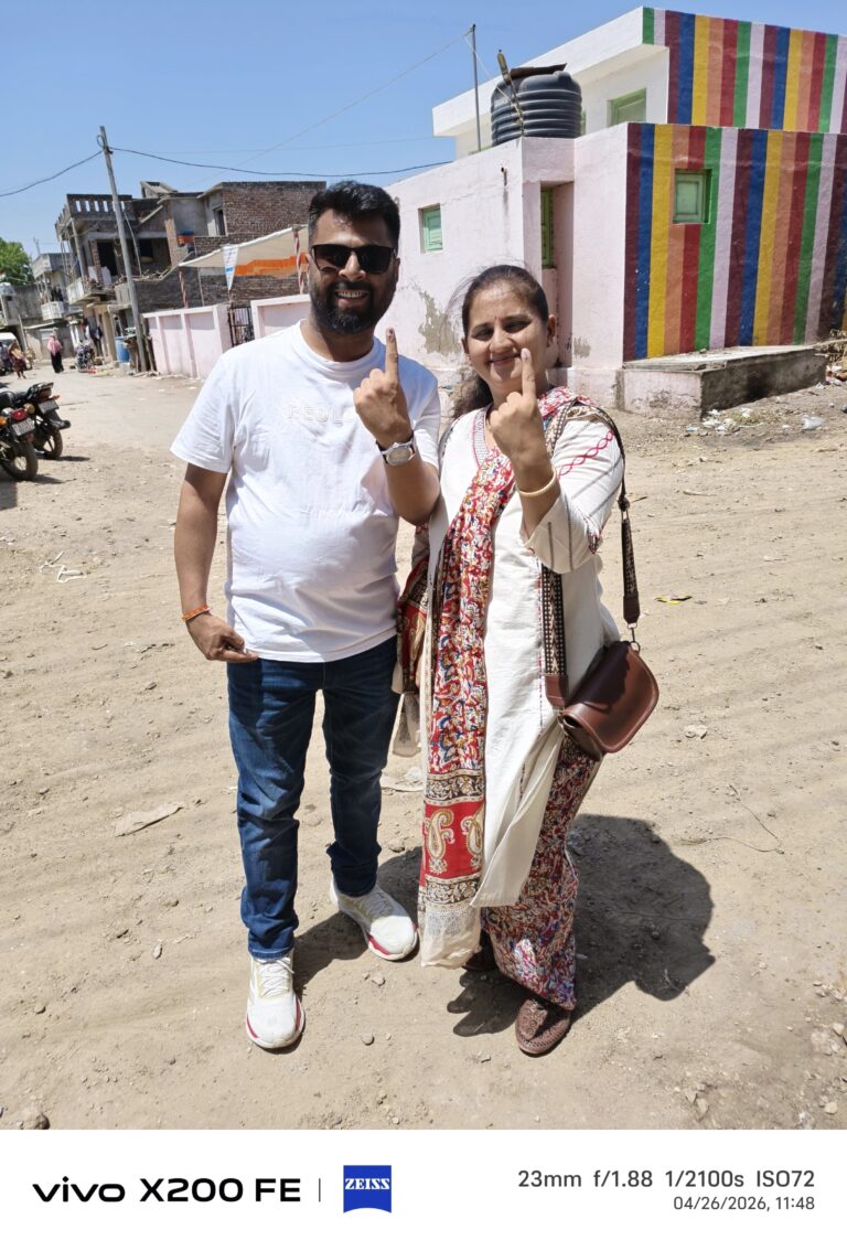 દેવભૂમિ દ્વારકા જિલ્લામાં મતદાન પ્રક્રિ યા શાંતિપૂર્ણ રીતે સંપન્ન: હારજીતના થતા દાવા ઓ – કાળઝાળ ગરમીમાં મતદારોને બૂથ સુધી પહોંચાડવ ા ઉમેદવારોની દોડધામ –